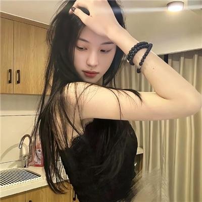 女机械人